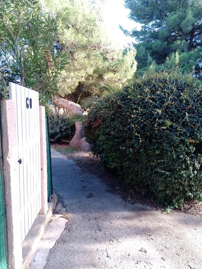Chez Ulysse Apartman La Londe-les-Maures Kültér fotó